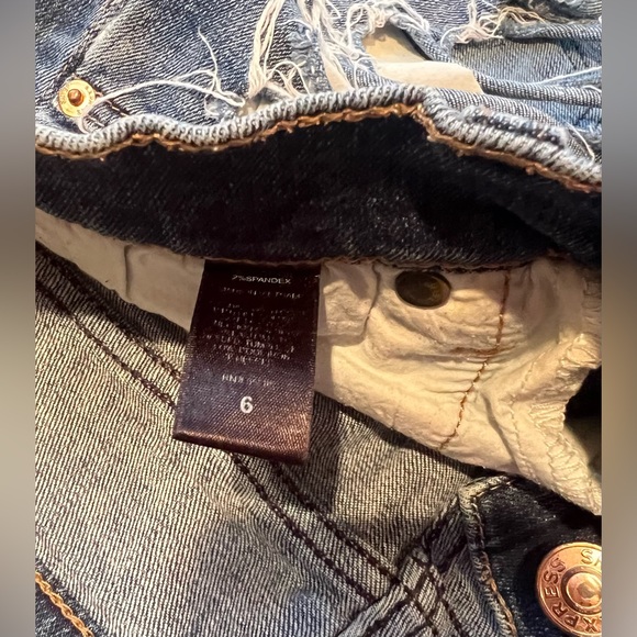 Express Distressed Short Shorts - Picture 3 of 3